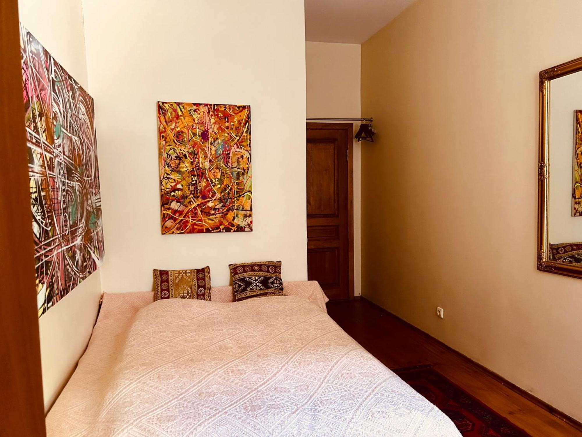 Guest house Guest In Old Town *